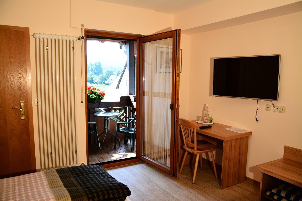 Hotel Blick Zum Maimont à Ludwigswinkel Extérieur photo