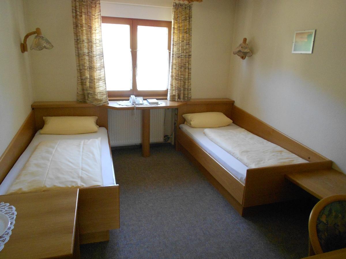 Hotel Blick Zum Maimont à Ludwigswinkel Extérieur photo